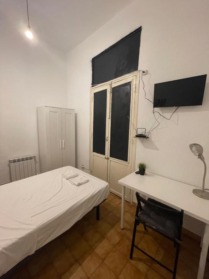 Leon Habitaciones Мадрид Экстерьер фото